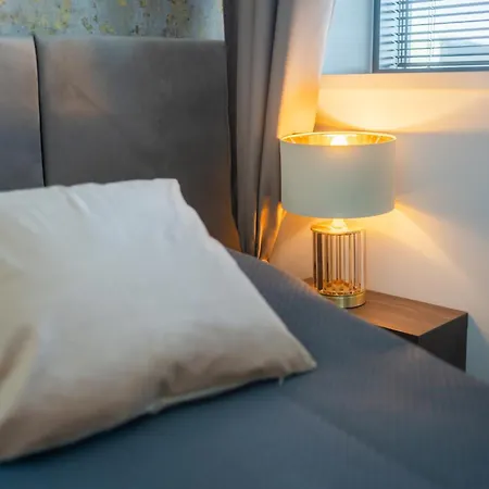 Ans Hanza Tower No 428 - Swimming Pool, Sauna, Jacuzzi, Viewing Terrace Διαμέρισμα *