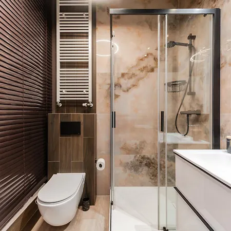 Hanza Tower No 428 - Swimming Pool, Jacuzzi, Balcony, Viewing Terrace Szczecin
