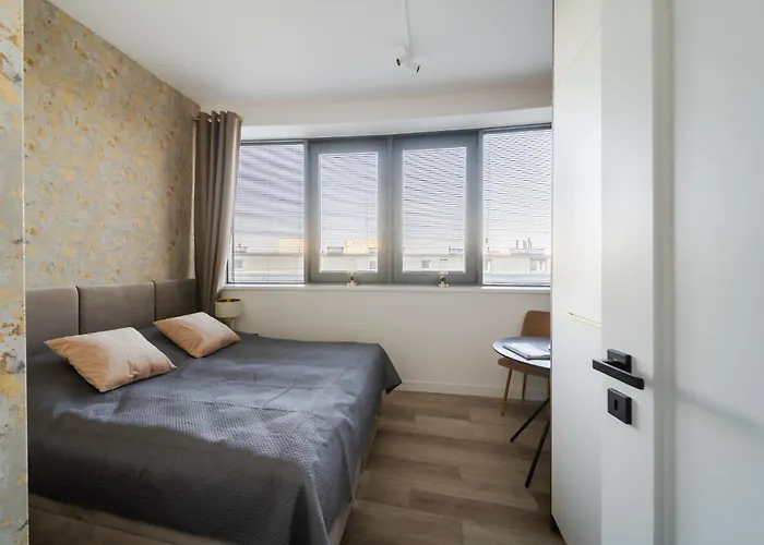 Apartment Ans Hanza Tower No 428 - Swimming Pool, Sauna, Jacuzzi, Viewing Terrace