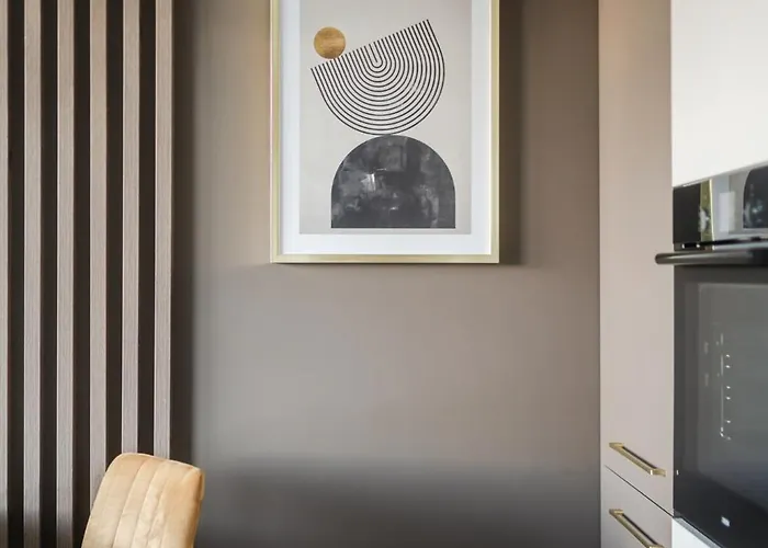 Apartment Ans Hanza Tower No 428 - Swimming Pool, Sauna, Jacuzzi, Viewing Terrace *