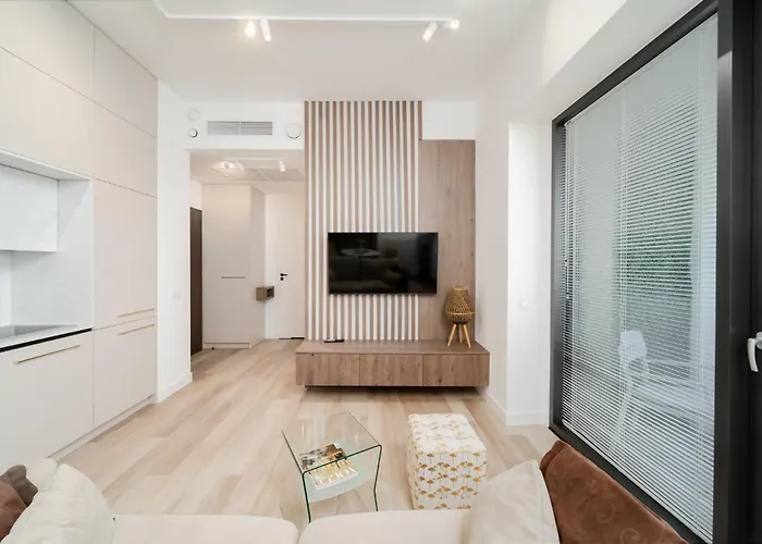 Apartment Ans Hanza Tower No 428 - Swimming Pool, Sauna, Jacuzzi, Viewing Terrace *